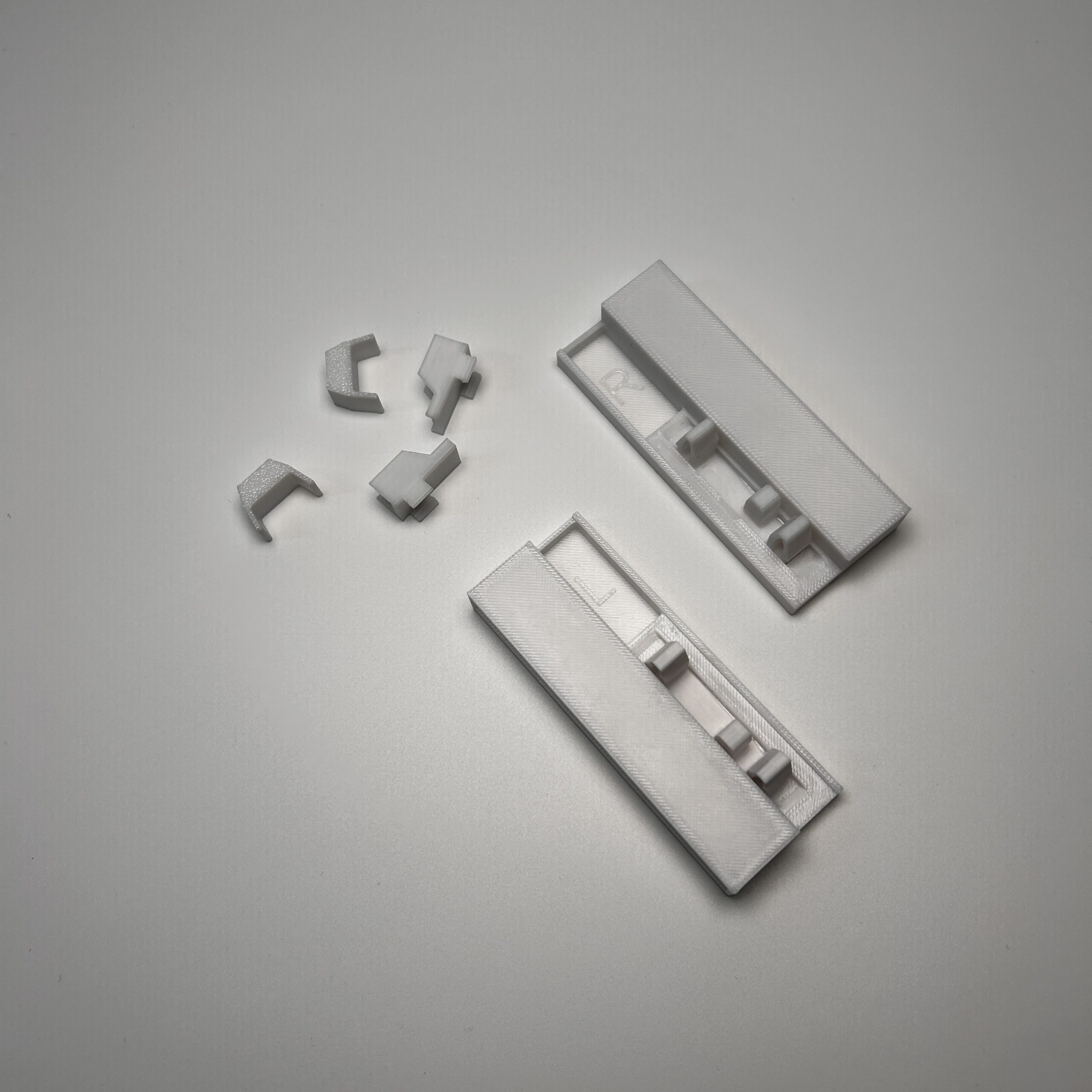 Mocowanie szkła do szuflady Blum Tandem Box Antaro “D” –komplet Prawy+Lewy - obrazek 2